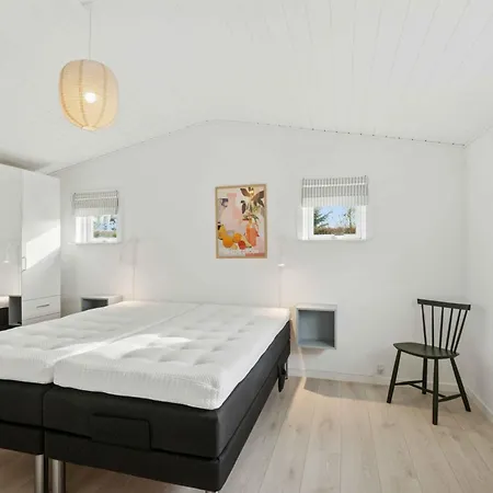 Lugnt Med Annex Och Fina Uteytor * Bogø By