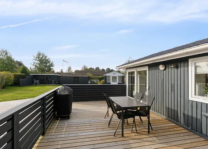 Quiet With Annex And Great Outdoor Vakantiehuis *