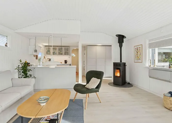 Vakantiehuis Quiet With Annex And Great Outdoor Bogø By